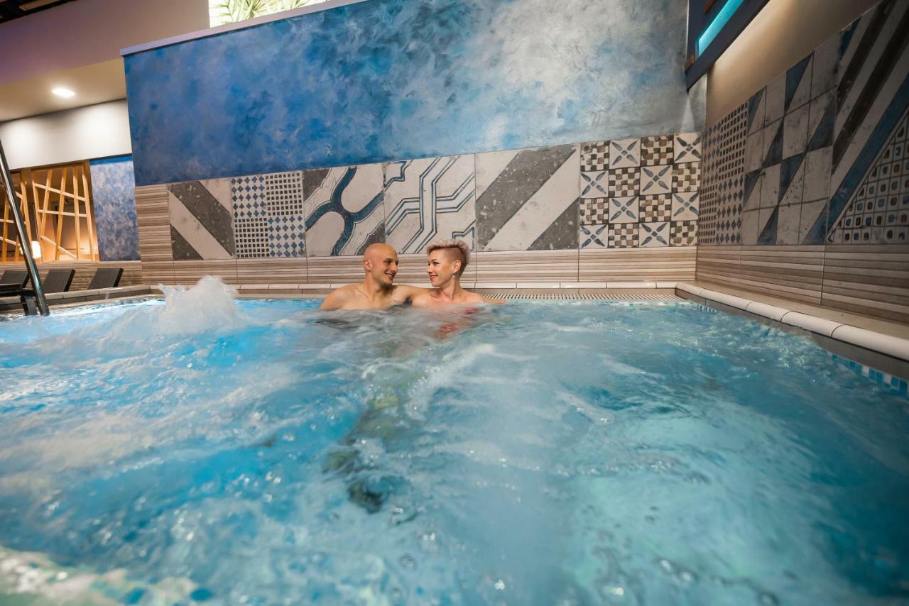 Honey Paradise Glamping Resort Dobova Eksteriør bilde